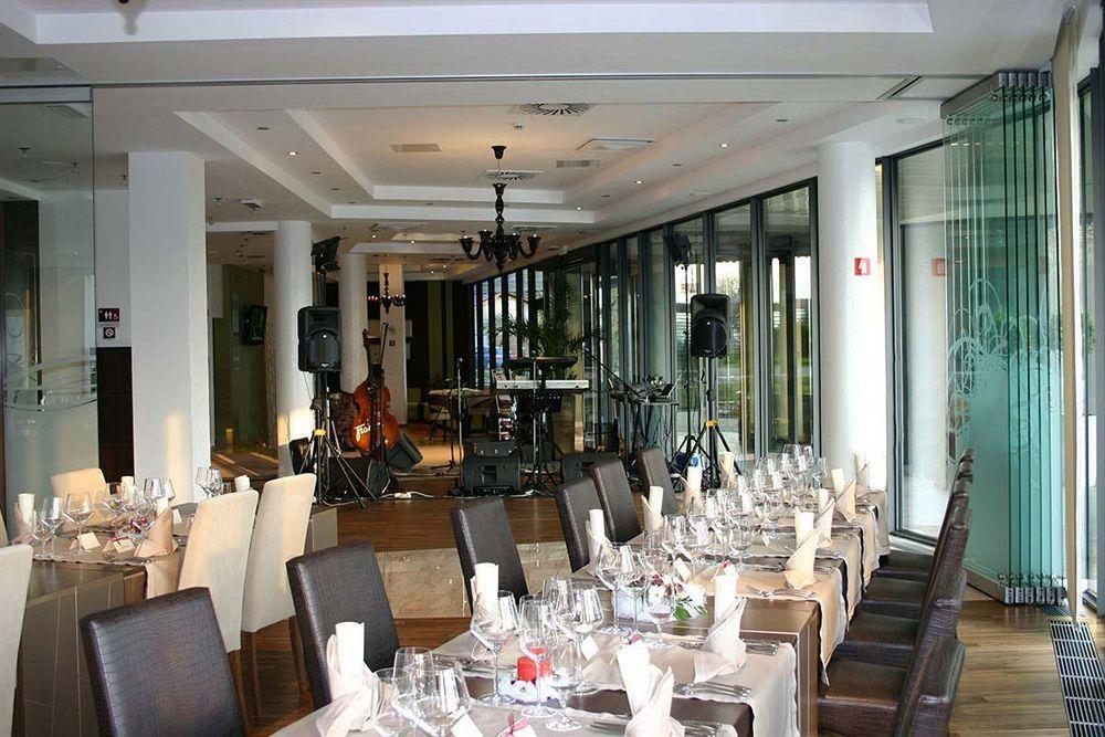 Lambergh Chateau & Hotel Dvorska Vas Eksteriør billede
