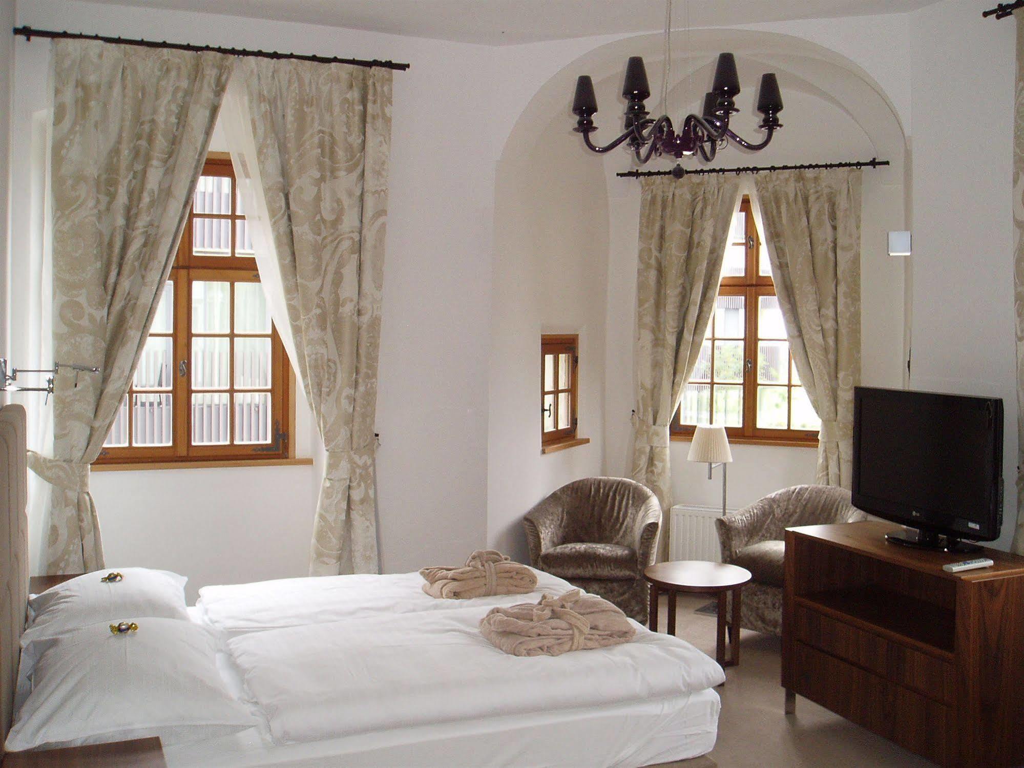 Lambergh Chateau & Hotel Dvorska Vas Eksteriør billede