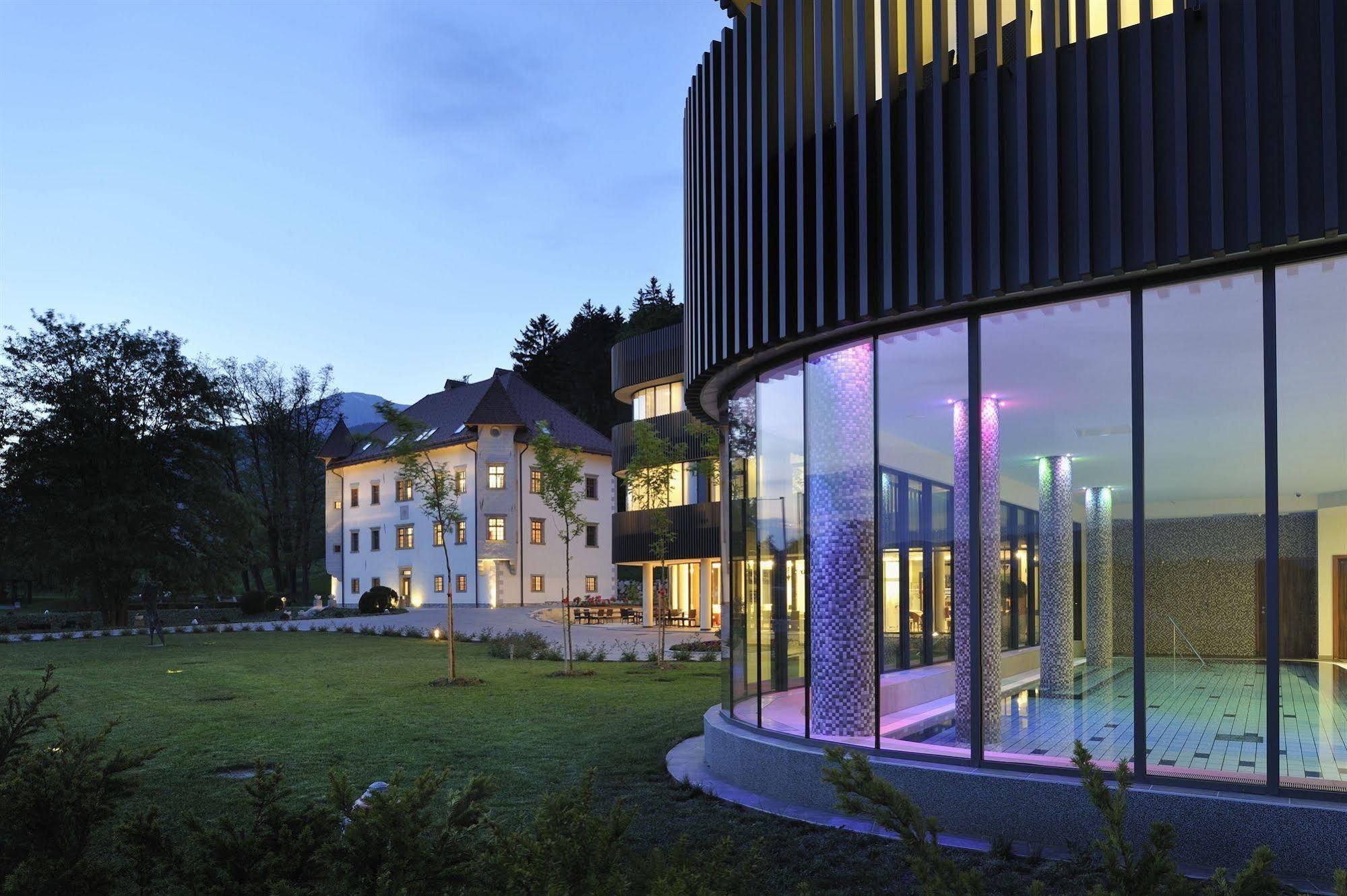 Lambergh Chateau & Hotel Dvorska Vas Eksteriør billede
